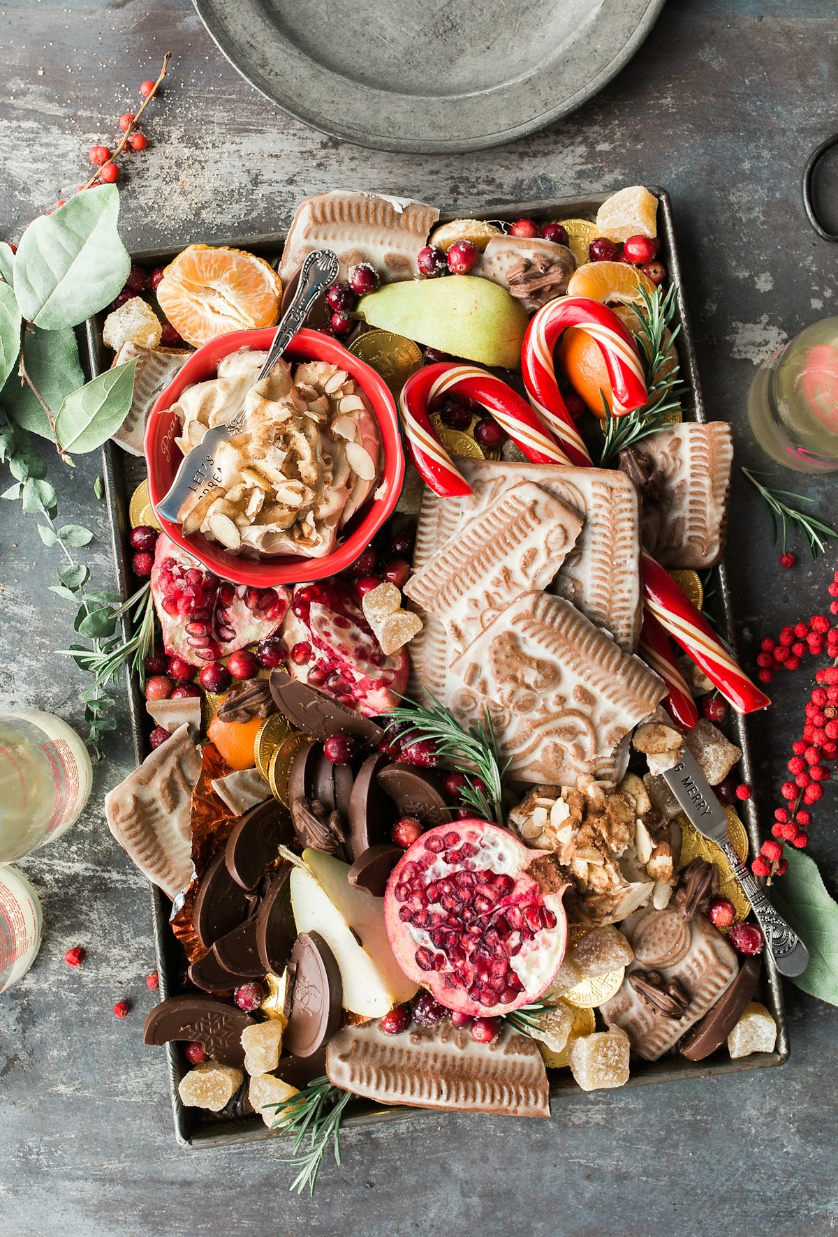 Seasonal and gifts