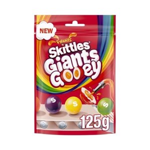 Skittles Giants Gooey Vegan Chewy Sweets Fruit Pouch Bag 125g